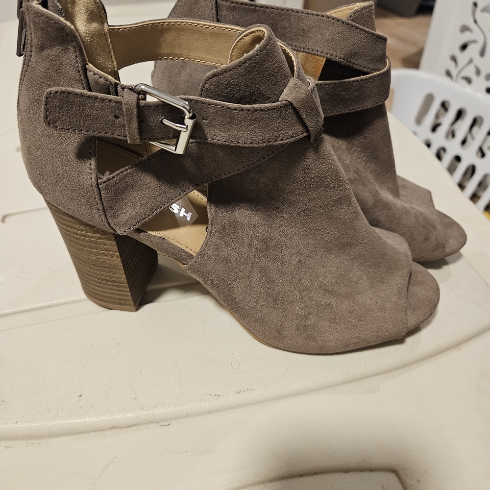 Joe Fresh Taupe Peep-Toe Heels